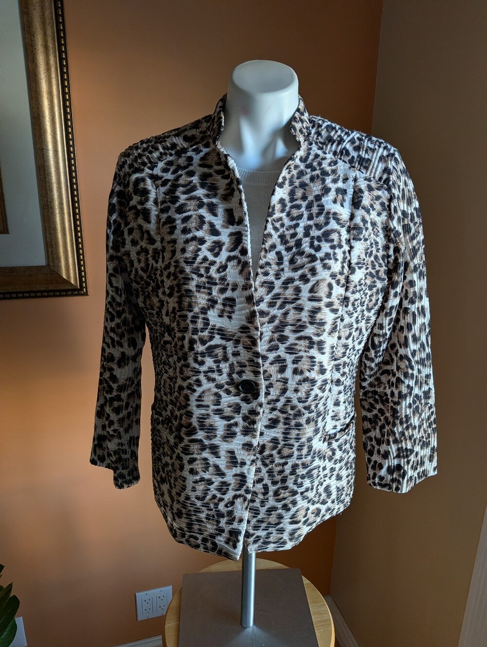 Leopard Print Button-Front Women's Jacket- Beige Black Size M